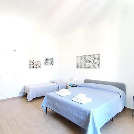 Domus Garruba - * Bari